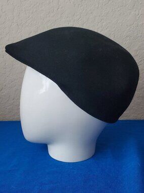 VTG Country Gentleman Classic BLACK Wool Cabbie Cap Hat Men's M